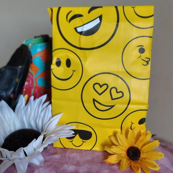 Vera Bradley Accessories - Makeup And Accessories Goodie Bag Surprise Bag!